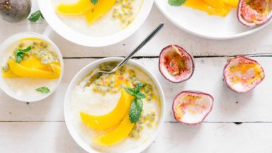 Milchreis mit Mango, Zitronengras und Maracuja