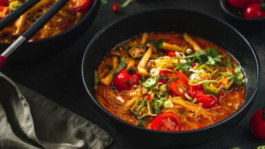 Thai Curry Suppe mit Vermicelli