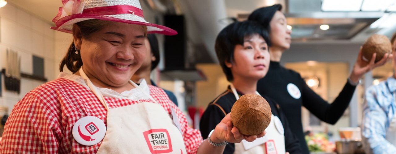 khun orapin coconut (2)